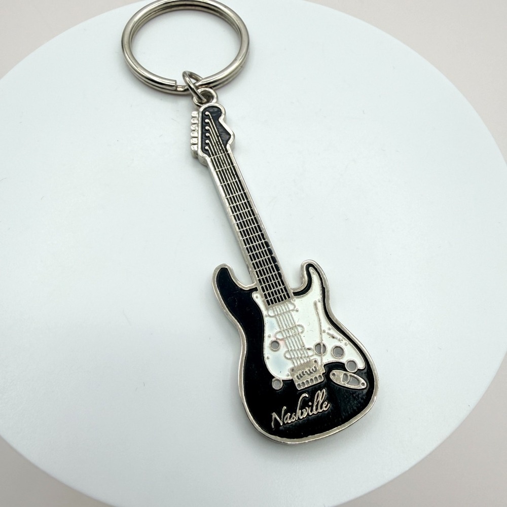 Vintage Silver Tone Nashville Guitar Keychain Black Enamel Retro Souvenir